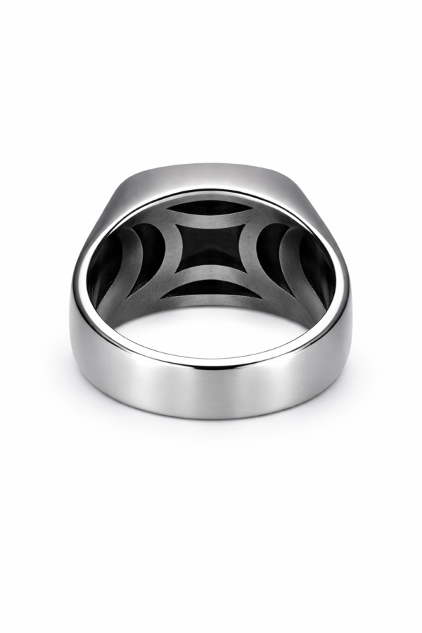 Anillo oro blanco con rodio negro