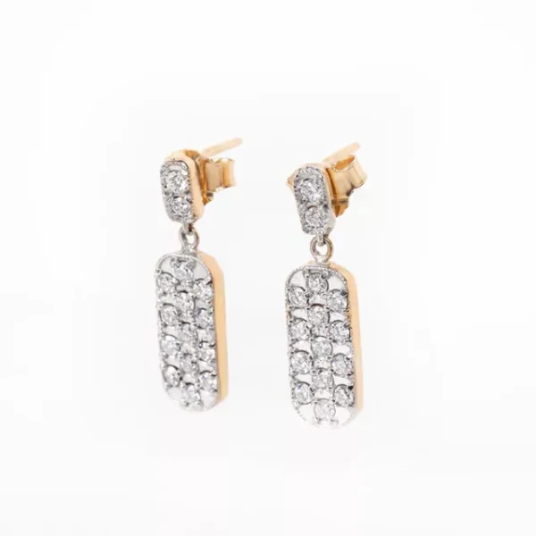 Aros colgantes con brillantes