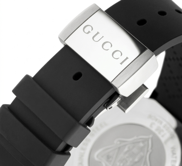 Reloj Gucci Dive Ya136303