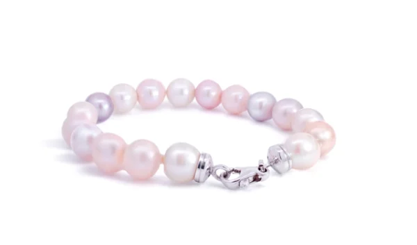 Pulsera de perlas y oro blanco