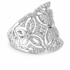 Anillo calado con flores
